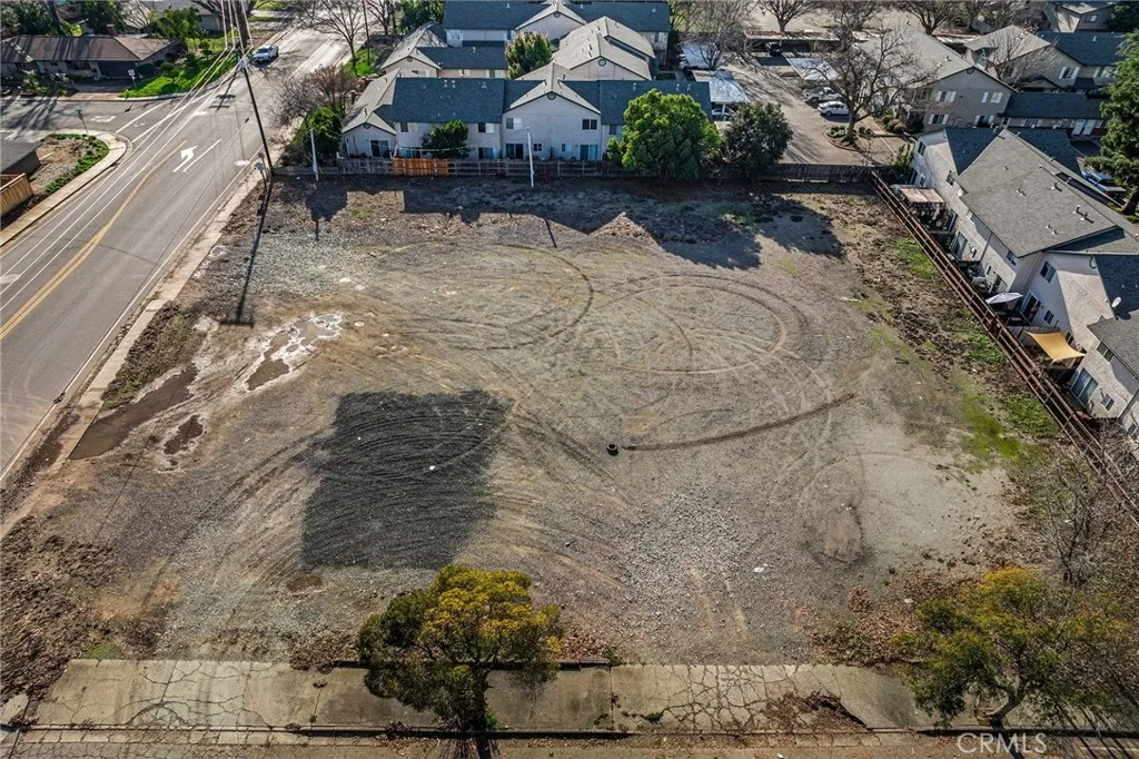 Additional image 20 of 996 E 1st Ave, Chico, CA 95926