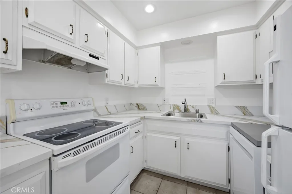 Additional image 43 of 10220 Holburn Dr, Huntington Beach, CA 92646