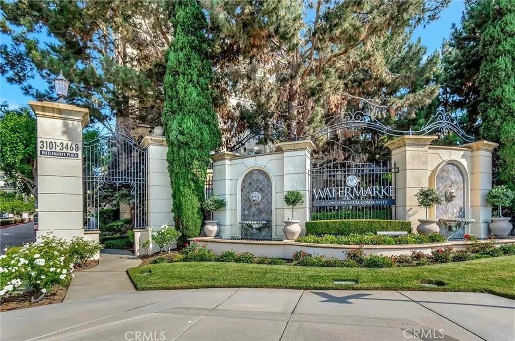 2446 Watermarke Pl, Irvine, CA 92612