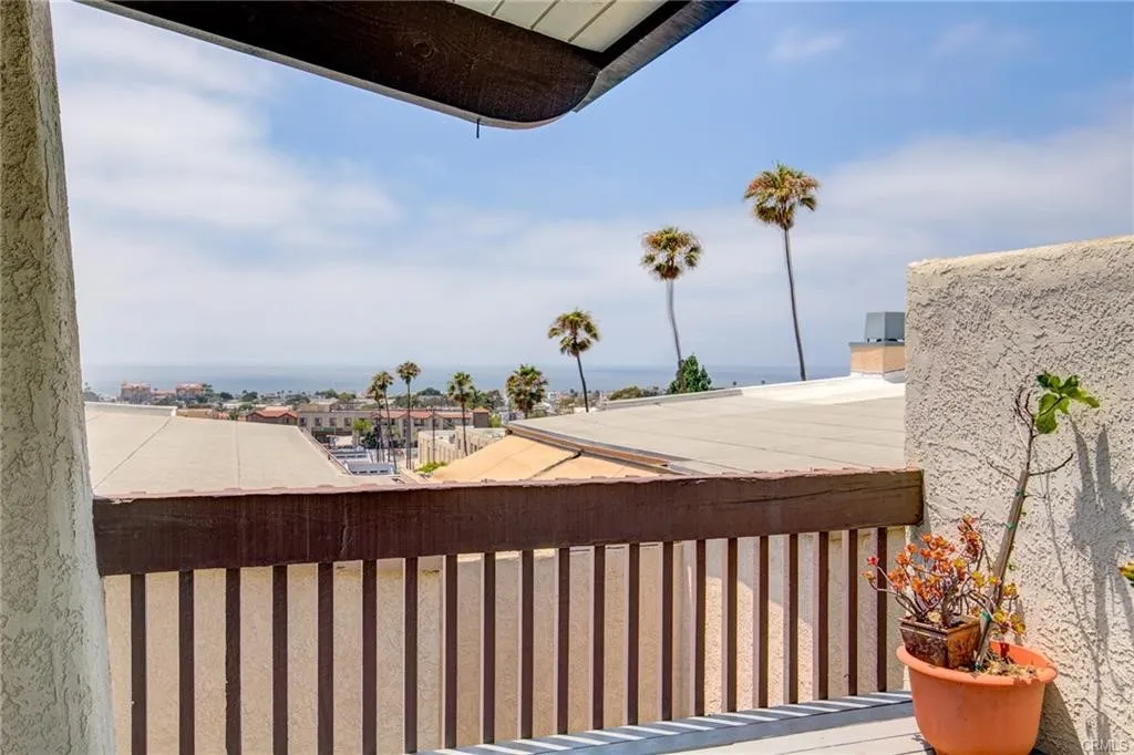 Additional image 18 of 962 1st Street Unit C, Hermosa Beach, CA 90254