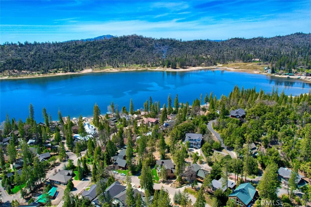 Additional image 60 of Dogwood Creek Drive, Bass Lake, CA 93604