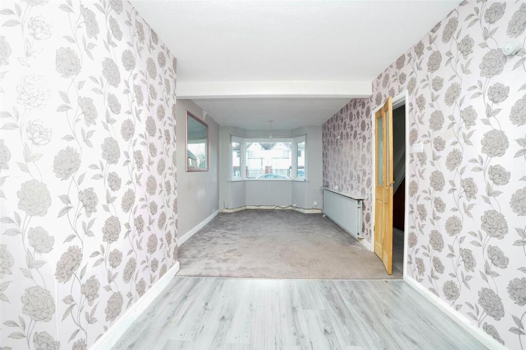 Additional image 3 of Woodvale Road, Hall Green, B28