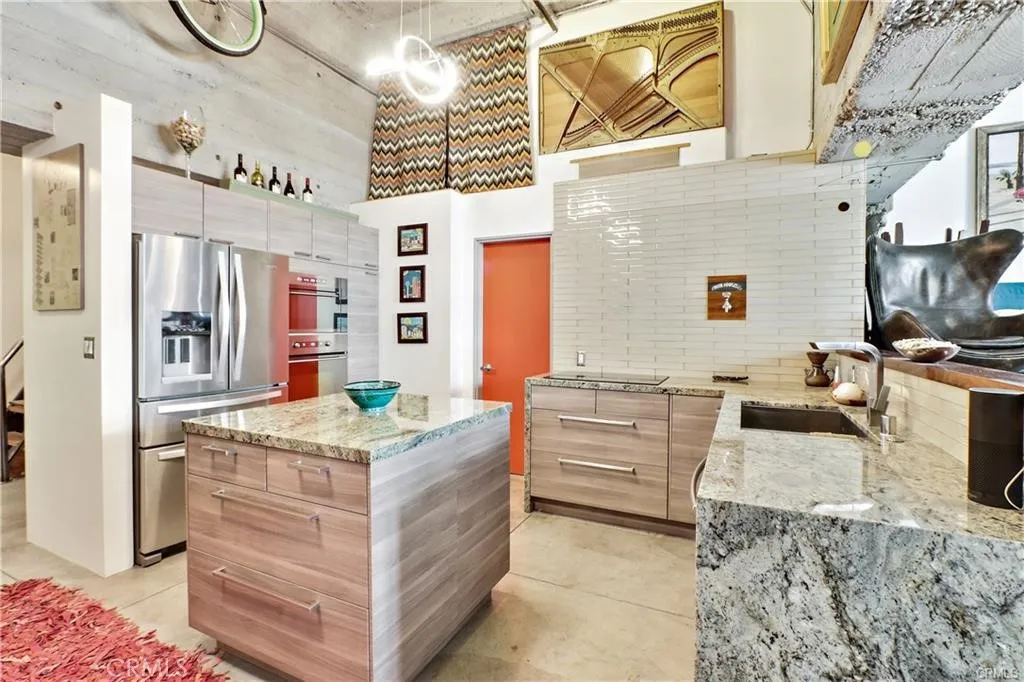 Additional image 18 of 100 W 5th Street Unit 2G, Long Beach, CA 90802