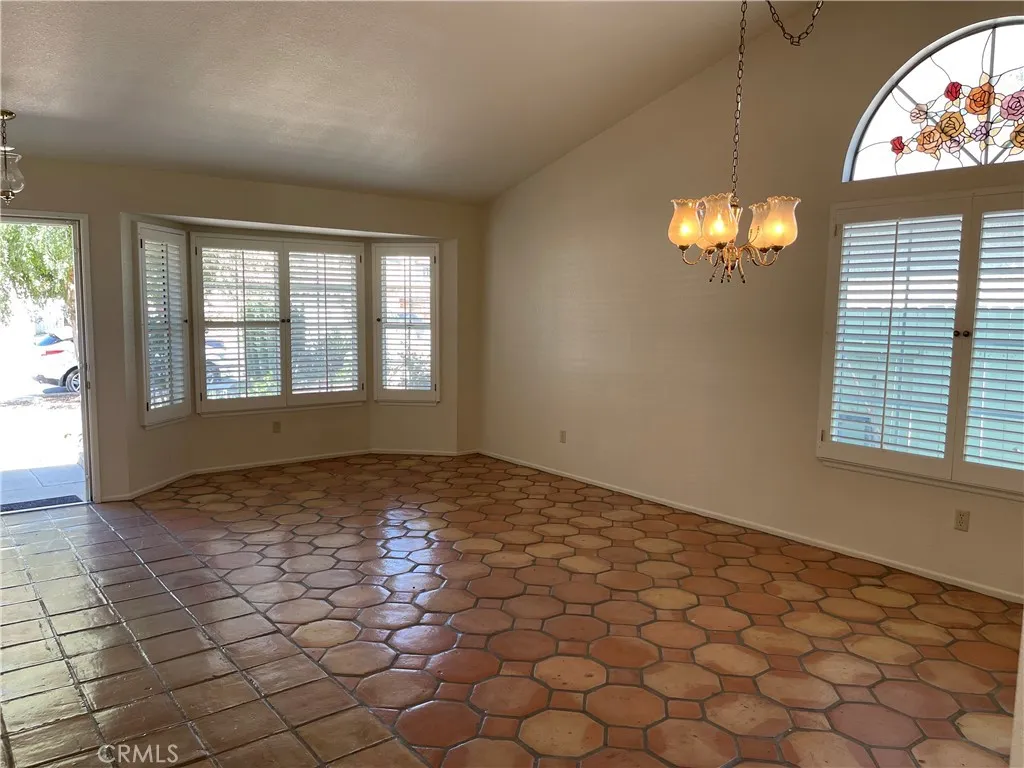 Additional image 3 of 680 Goldenrod Street, Hemet, CA 92545