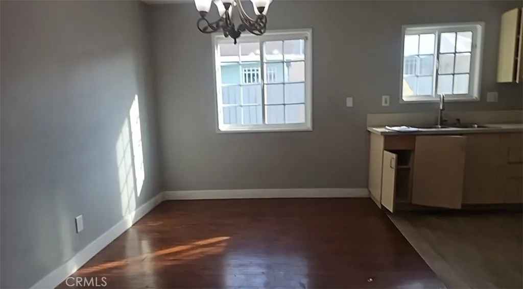 Additional image 9 of 926 E 57th Street, Los Angeles, CA 90011