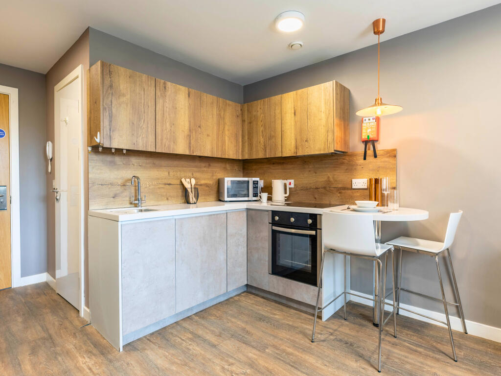 Additional image 5 of 800 Bristol Road, Birmingham , B29 6NA