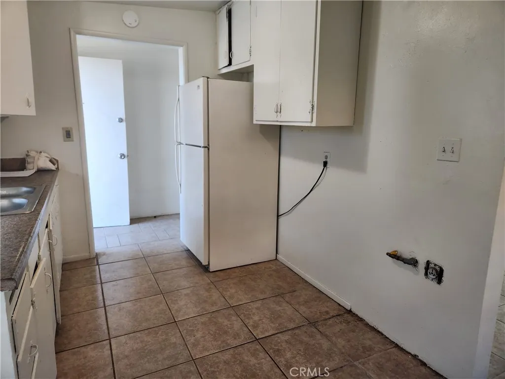 Additional image 18 of 25498 Dayton Avenue, Barstow, CA 92311