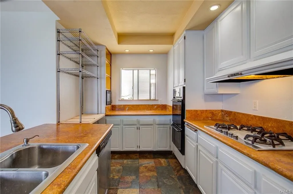 Additional image 8 of 962 1st Street Unit C, Hermosa Beach, CA 90254