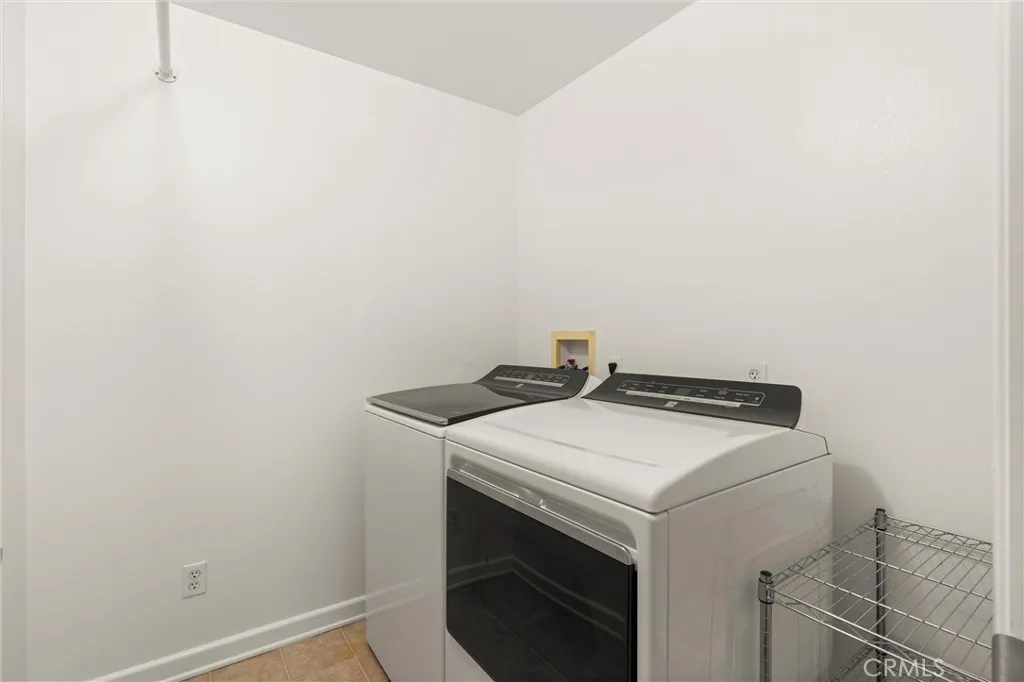 Additional image 40 of 408 E Jeanette Ln, Santa Ana, CA 92705