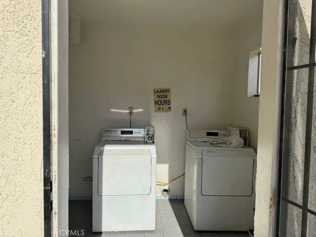 Additional image 11 of 6438 Mammoth Avenue, Van Nuys, CA 91401