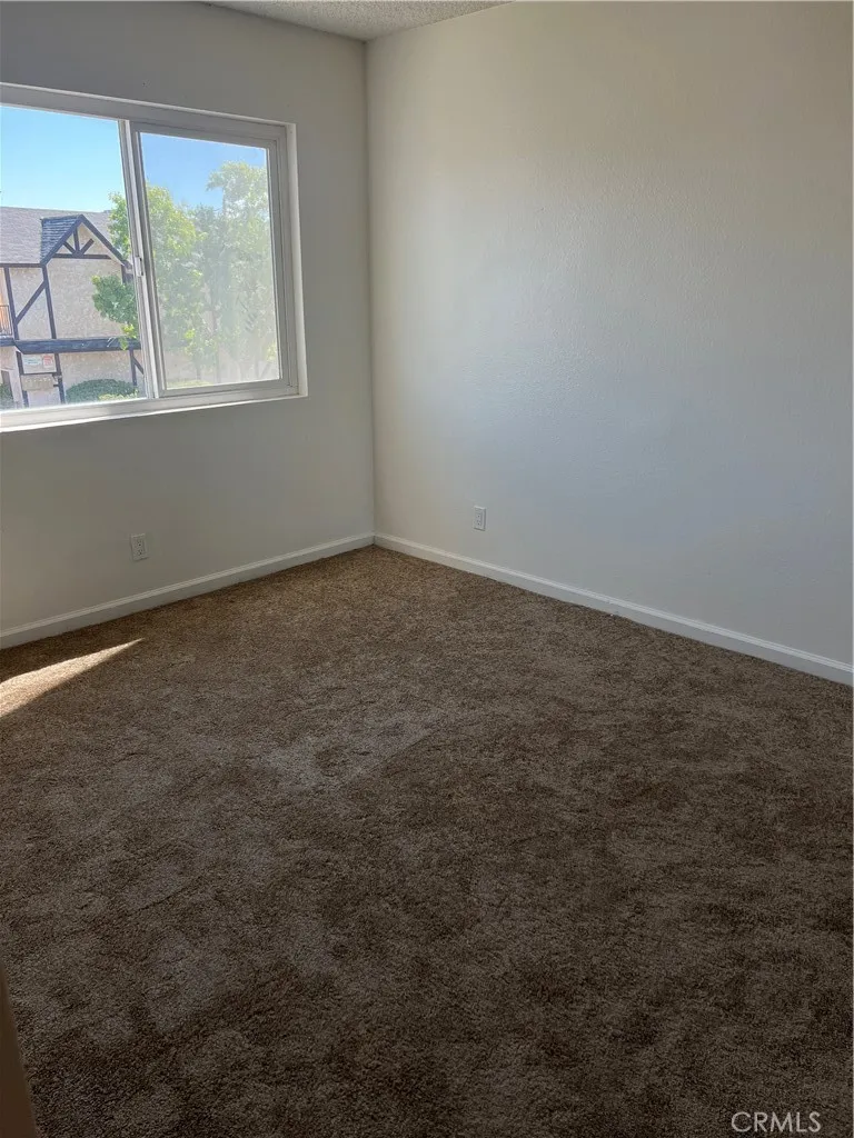 Additional image 40 of 454 E Avenue Q3 Unit 8, Palmdale, CA 93550