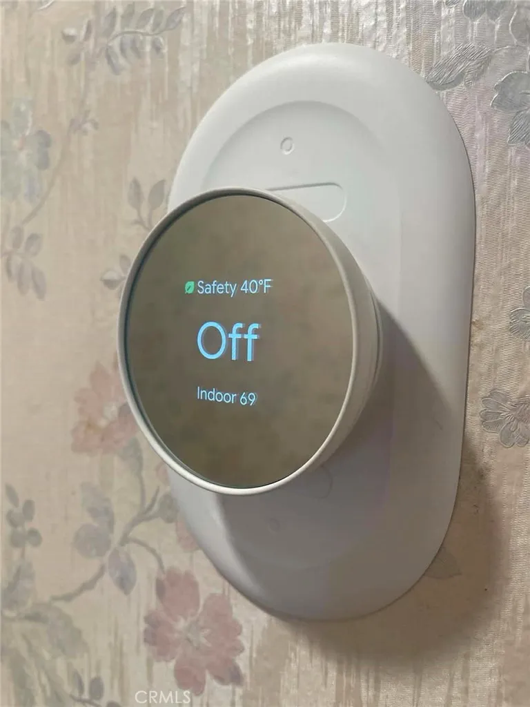 Additional image 41 of 2606 Cañada Boulevard Unit 201, Glendale, CA 91208