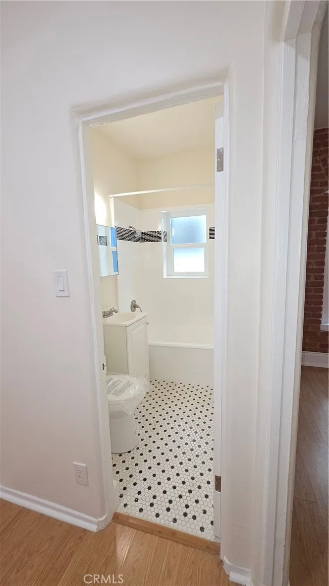 Additional image 22 of 33408 sunset, Silver Lake, CA 90026