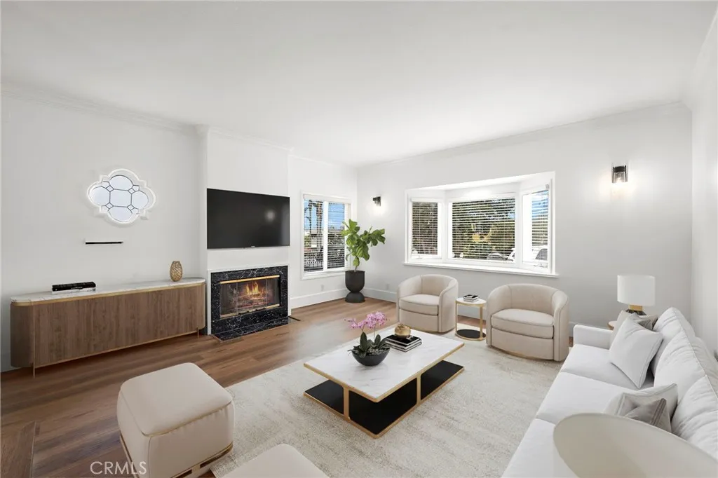 Additional image 3 of 377 Roycroft Avenue, Long Beach, CA 90814