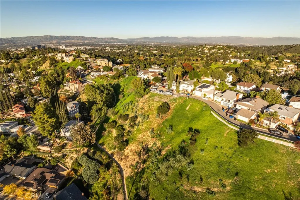 Additional image 28 of 34 Torreon Drive, Woodland Hills, CA 91364