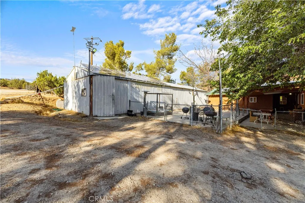 Additional image 3 of 32901 Hawley Rd, Acton, CA 93510