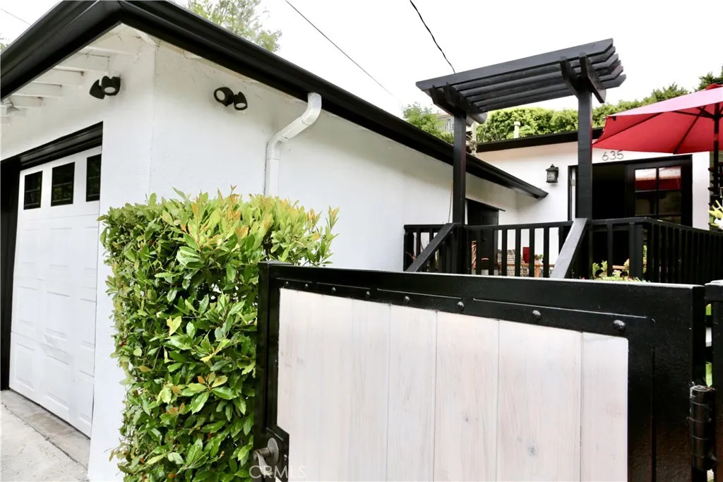 Additional image 2 of 635 Saint Anns Drive, Laguna Beach, CA 92651