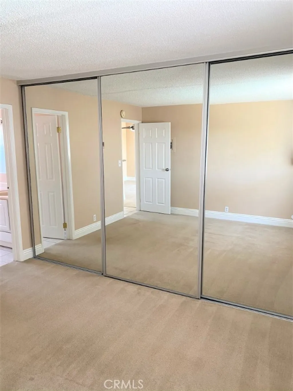 Additional image 12 of 931 W 19th Street Unit 30, Costa Mesa, CA 92627