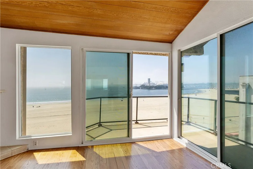 Additional image 12 of 1230 E Ocean Blvd, Long Beach, CA 90802