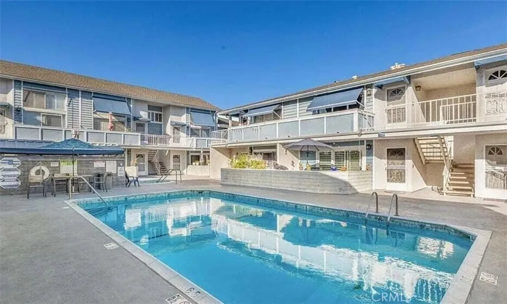 Additional image 13 of 18427 Vincennes St Unit 5, Northridge, CA 91325