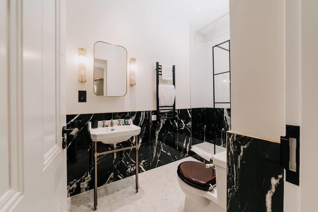 Additional image 6 of The Colmore, Cox Street, off St Pauls Square, Birmingham, B3