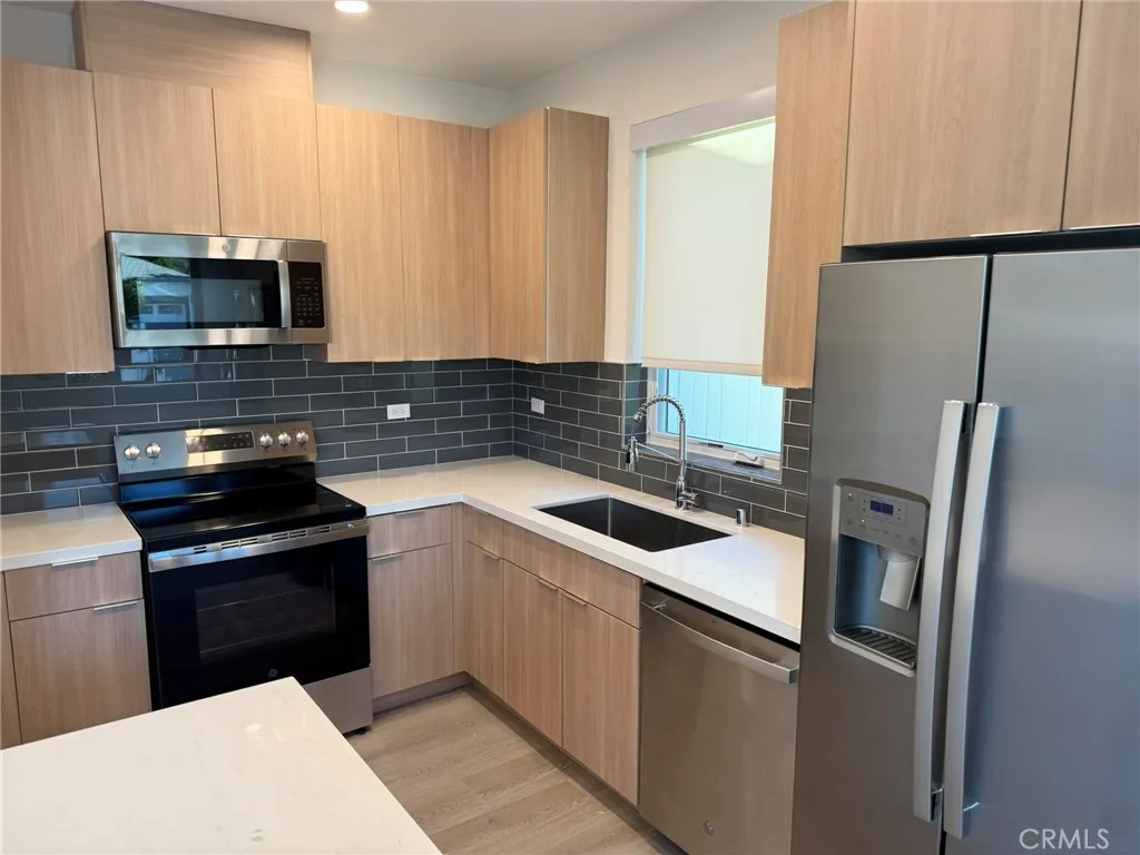 Additional image 5 of 17814 W Bullock st, Encino, CA 91316