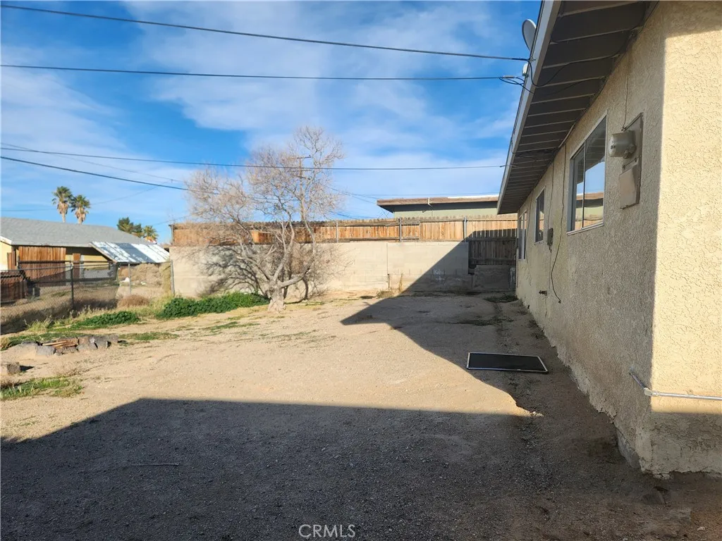 Additional image 3 of 25498 Dayton Avenue, Barstow, CA 92311