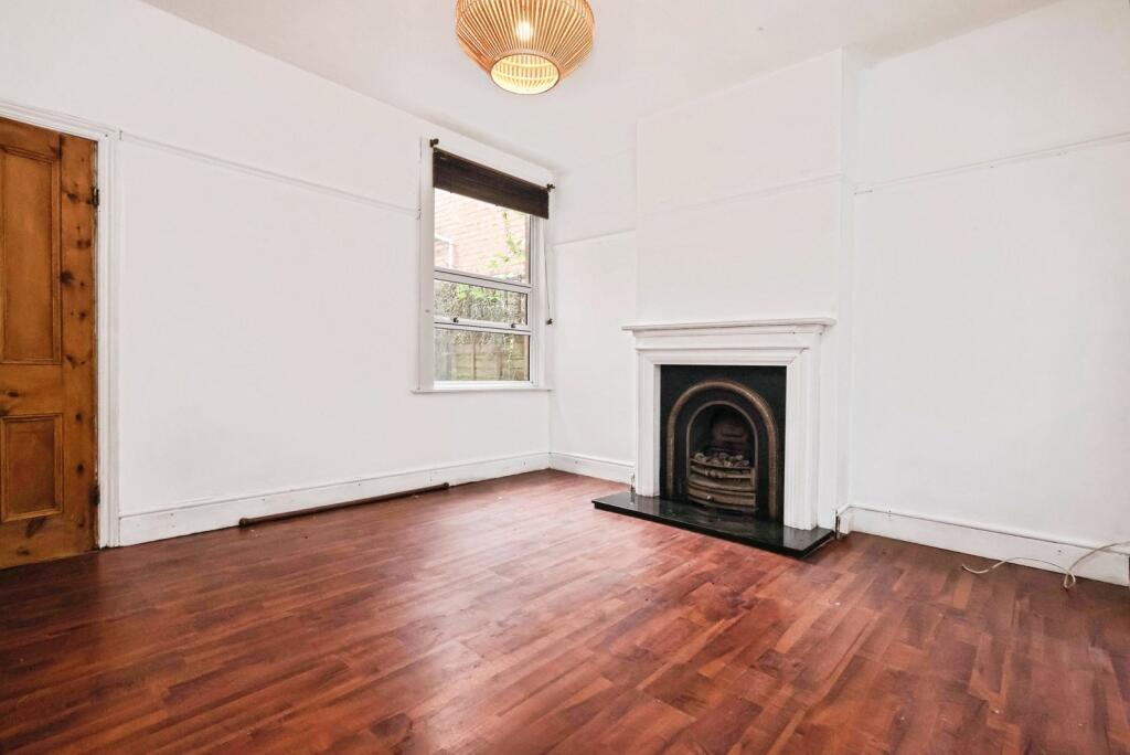 Additional image 4 of Vicarage Road, Kings Heath, Birmingham, West Midlands, B14