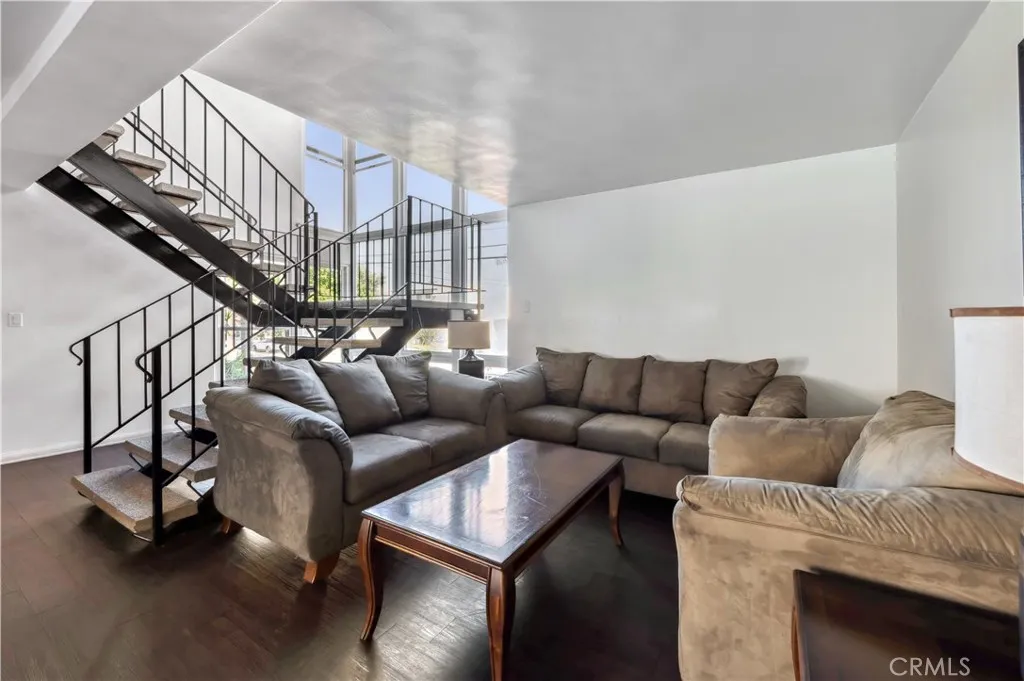 Additional image 18 of 3710 Garnet Street Unit 202, Torrance, CA 90503