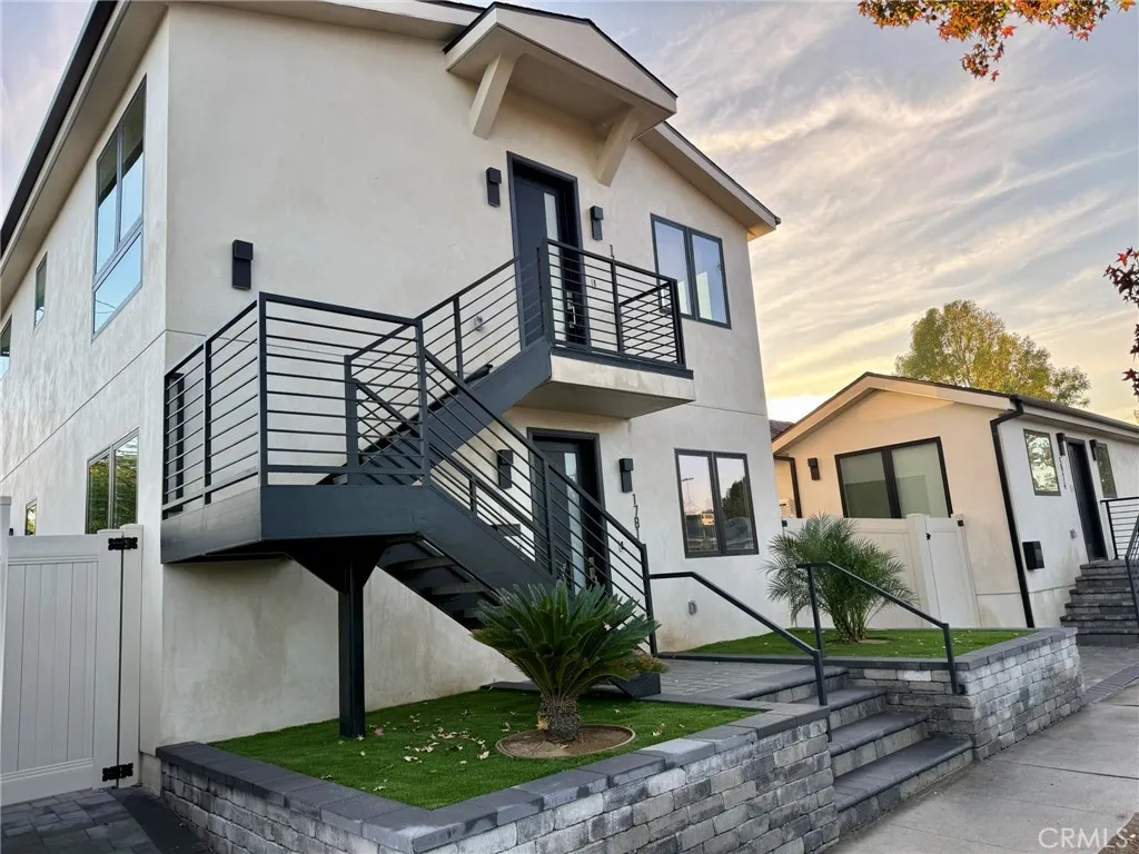 Additional image 3 of 17816 W Bullock St, Encino, CA 91316