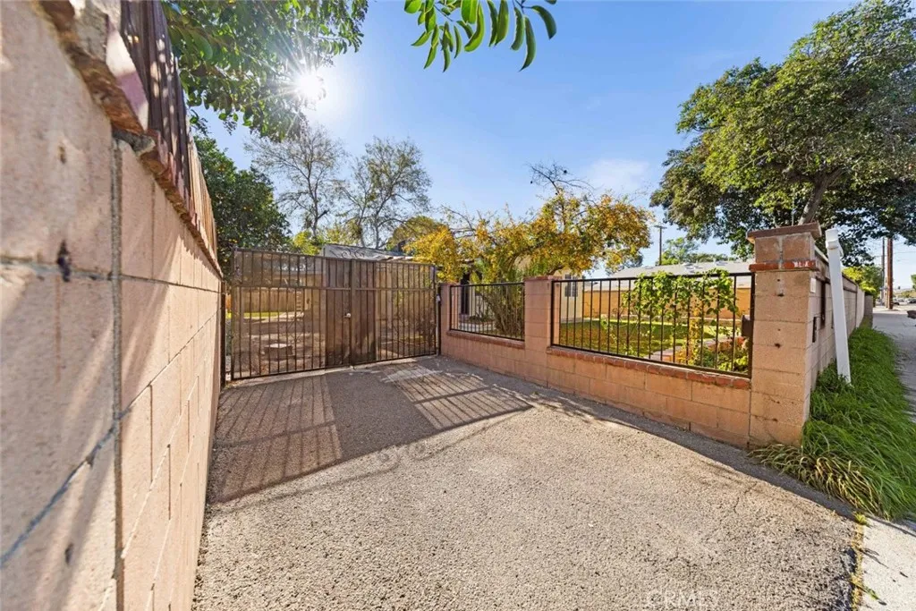 Additional image 100 of 19148 Saticoy Street, Reseda, CA 91335