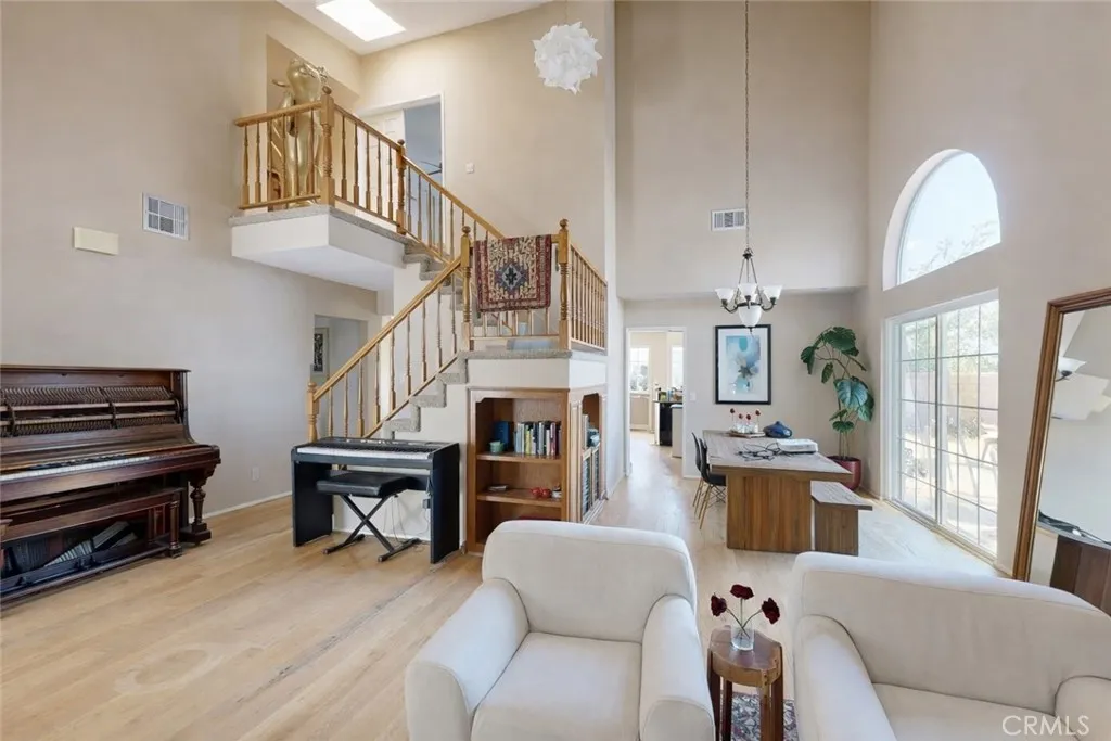 Additional image 5 of 5637 Redwood Ave, Palmdale, CA 93551