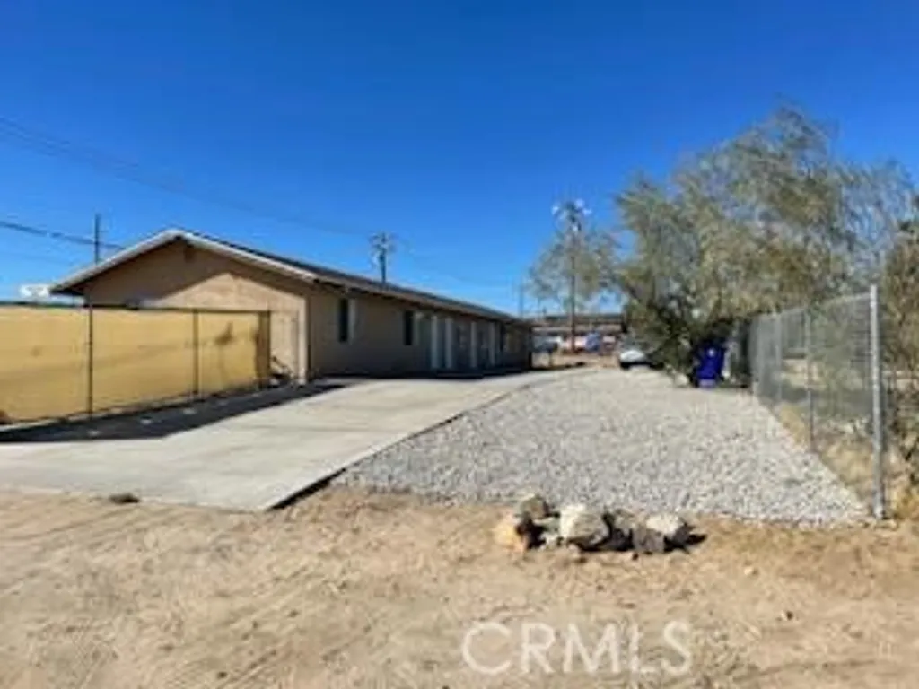 Additional image 2 of 6470 Ronald Drive Unit B, Yucca Valley, CA 92284