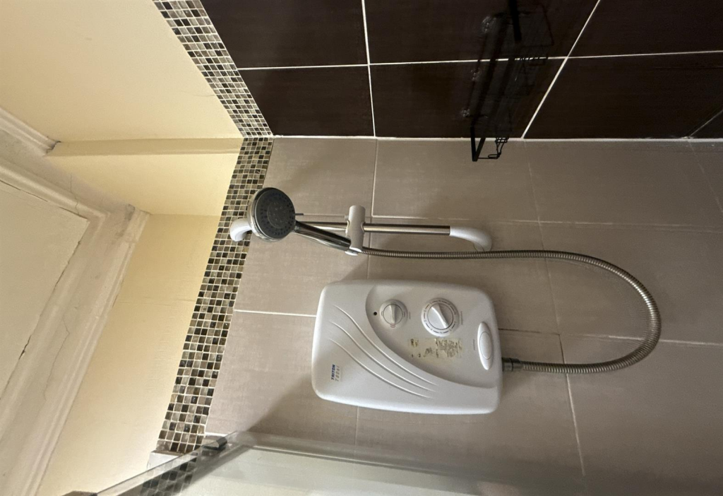 Additional image 16 of Stirling Road, Birmingham