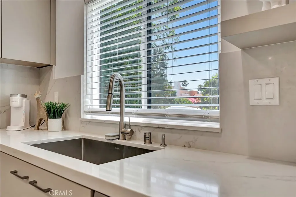 Additional image 13 of 6743 Colgate Avenue, Los Angeles, CA 90048