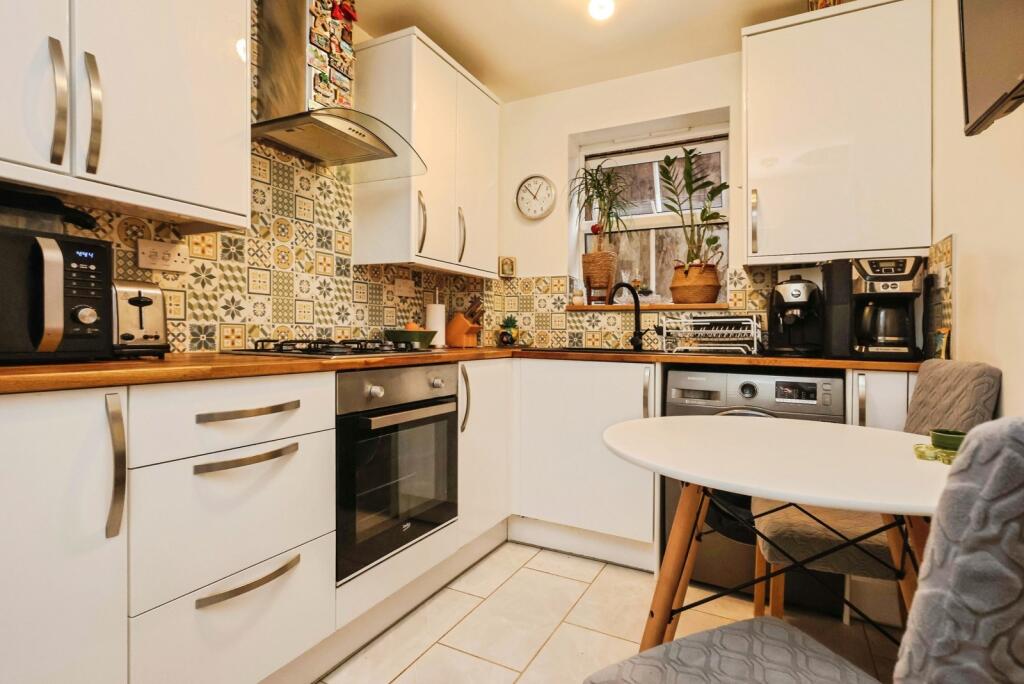 Additional image 7 of Wood End Road, Birmingham, West Midlands, B24