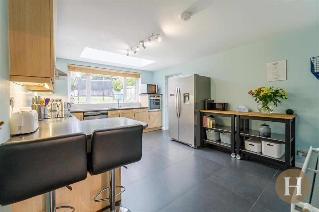 Additional image 2 of Lelant Grove, Harborne, Birmingham, B17