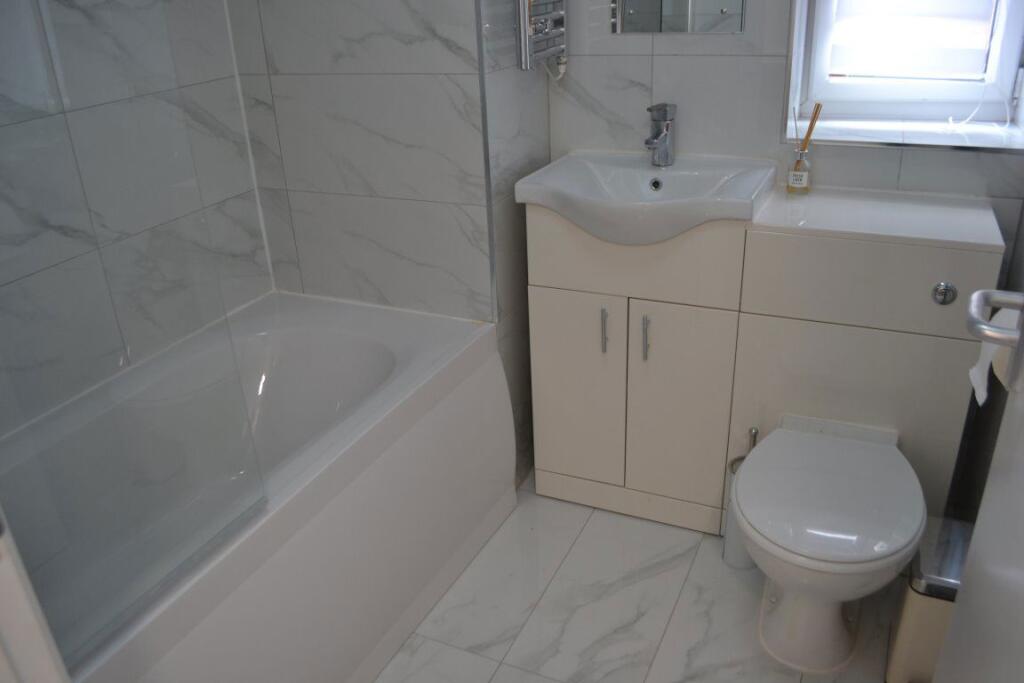 Additional image 3 of Room 2, 874 Pershore Road, B29 7LS
