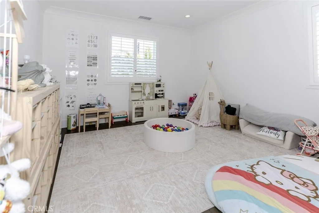 Additional image 52 of 20300 W Windsor Lane, Northridge, CA 91326