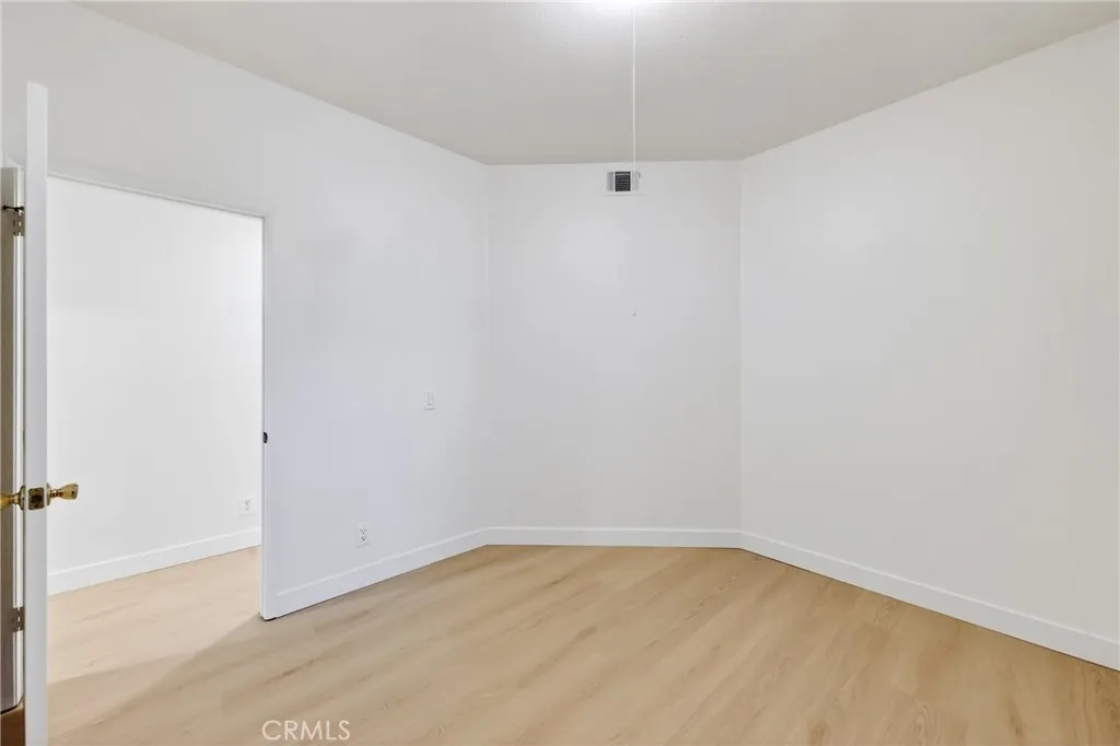 Additional image 37 of 78 Magellan Aisle, Irvine, CA 92620