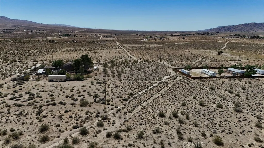Additional image 12 of 754 Ivanhoe Road, Lucerne Valley, CA 92356
