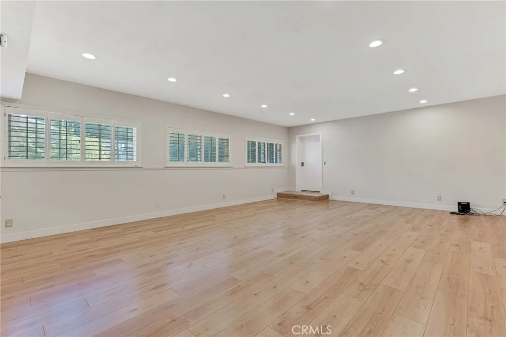 Additional image 65 of 22781 Macfarlane Drive, Woodland Hills, CA 91364