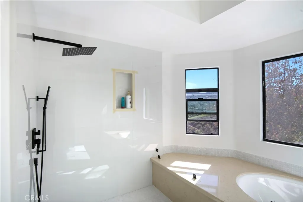 Additional image 32 of 22254 Dumetz Road, Woodland Hills, CA 91364