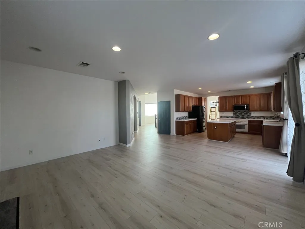 Additional image 39 of 4111 Vahan Court, Lancaster, CA 93536