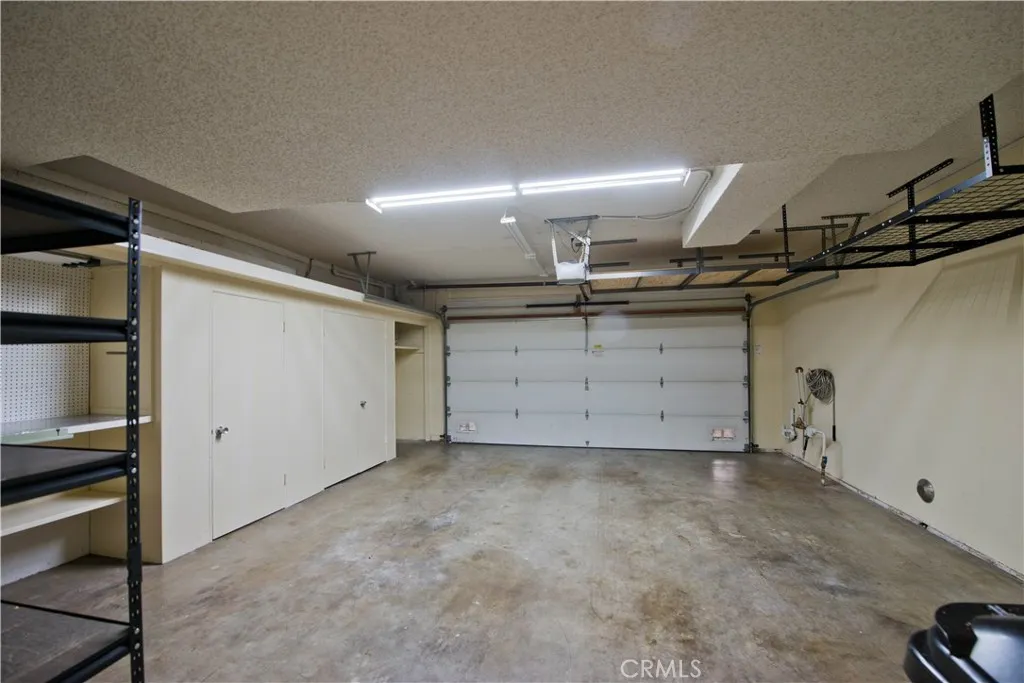 Additional image 55 of 5711 Owensmouth Unit 127, Woodland Hills, CA 91367