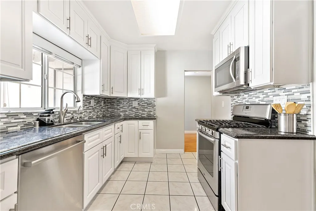 Additional image 47 of 912 N Howard St, Glendale, CA 91207