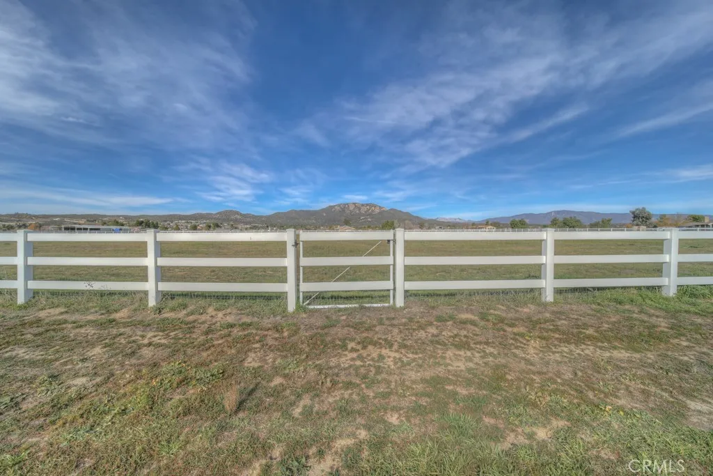 Additional image 6 of 300 Flightline Way, Aguanga, CA 92536