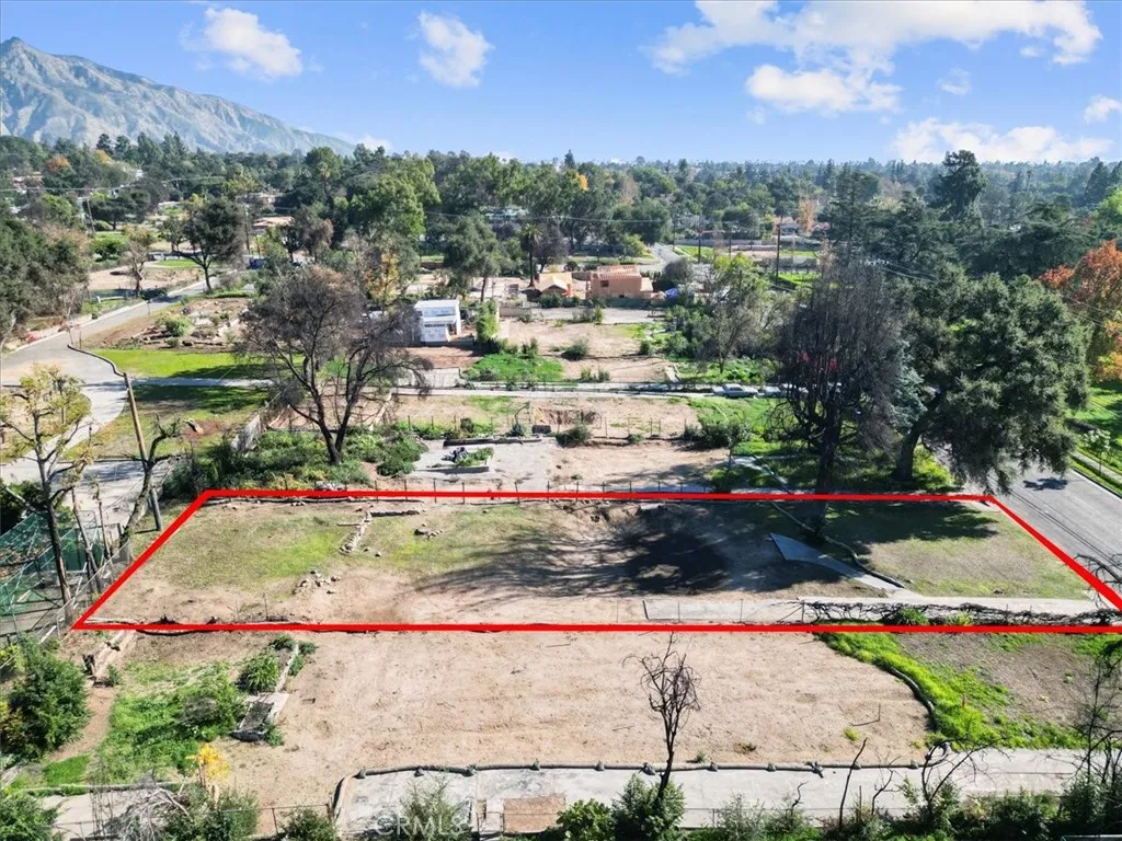 Additional image 11 of 215 E Calaveras St, Altadena, CA 91001