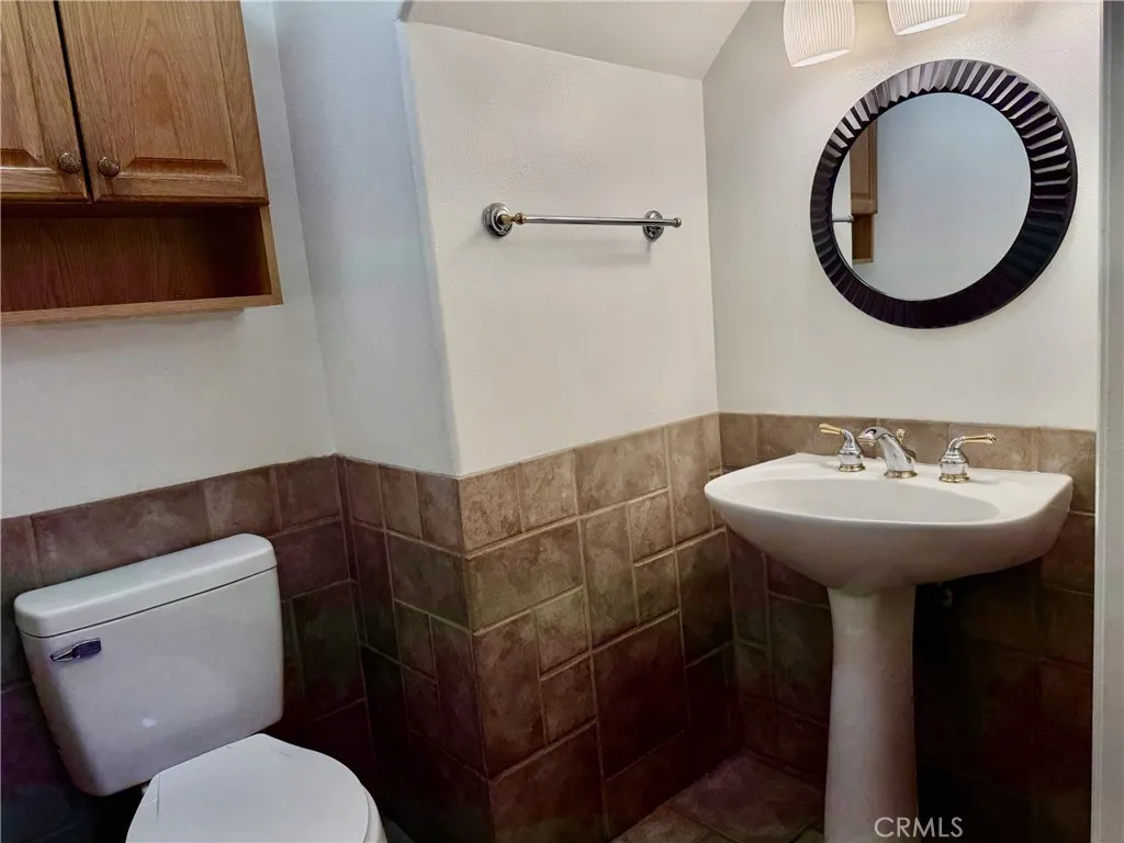 Additional image 49 of 18930 Sherman Way Unit 17, Reseda, CA 91335