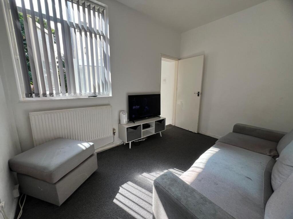 Additional image 4 of Gleave Rd - £13,800 P.A NET RENT, Selly Oak, Birmingham, B29